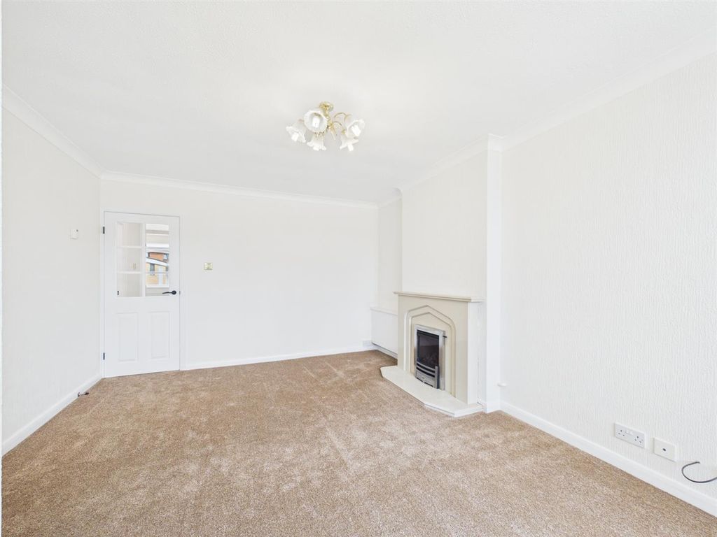 Property photo 3 of 14 Cam01238G0-Pr0682-Still028.Jpg