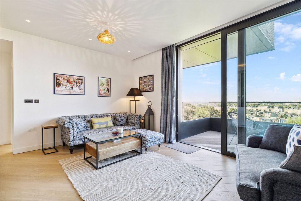 Property photo 2 of 11 Picture No. 07