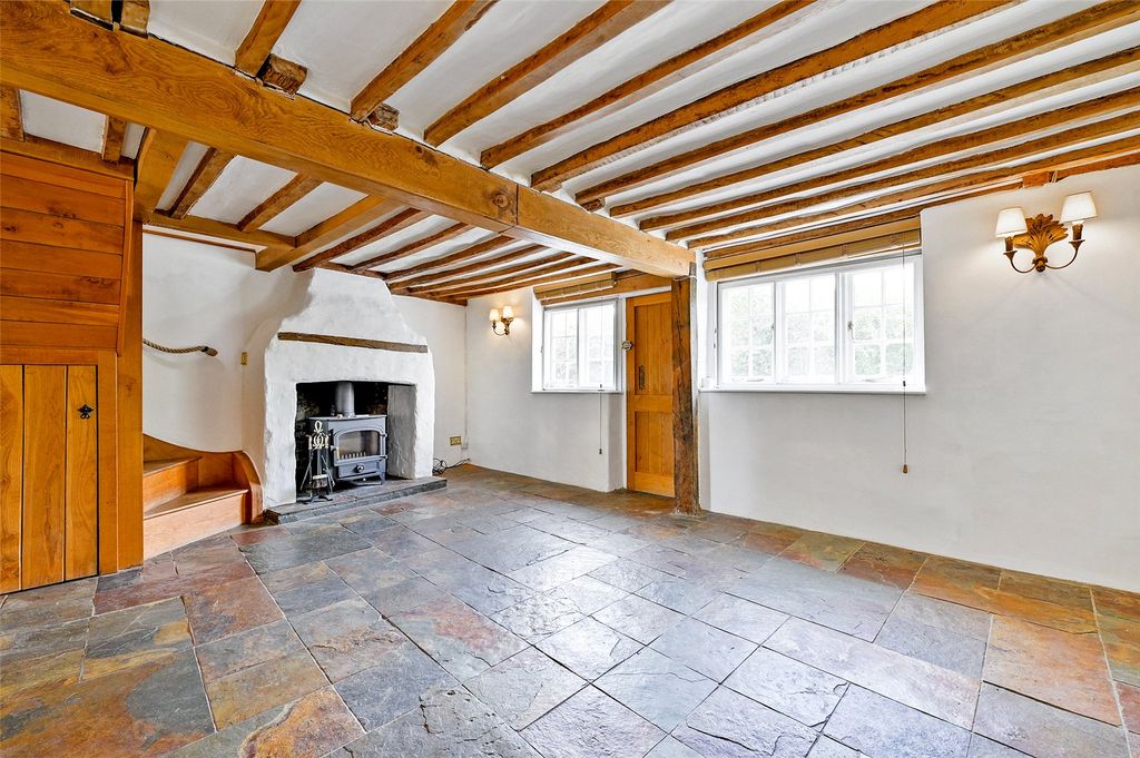 Property photo 2 of 11 Picture No. 20