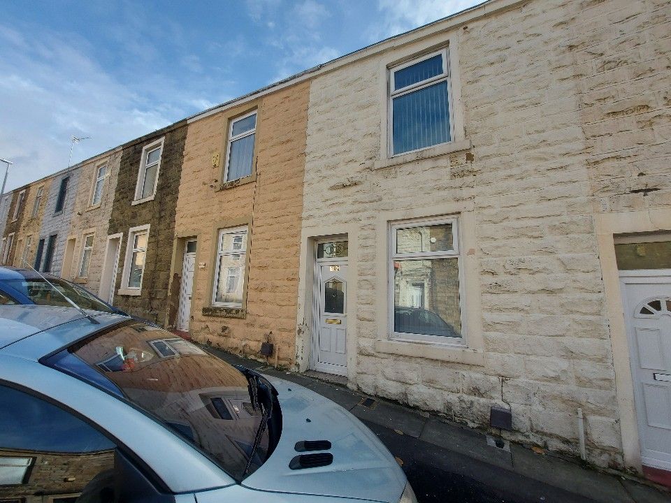 Property photo 1 of 20
