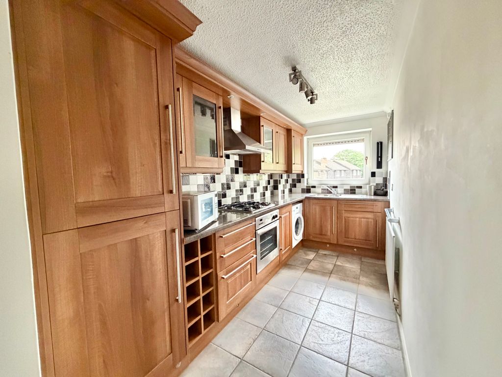 Property photo 3 of 7 Img_6013