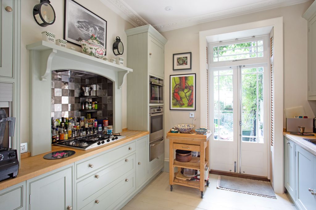 Property photo 3 of 14 Halsey Street London