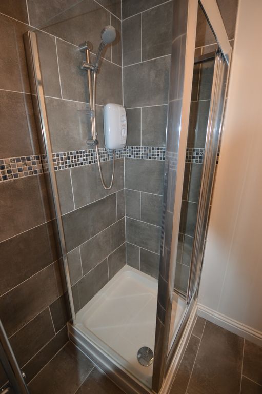 Property photo 3 of 3