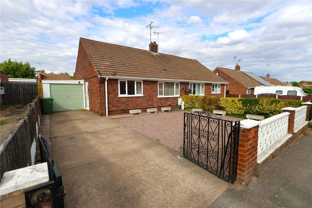 Property photo 1 of 17 Picture No. 12