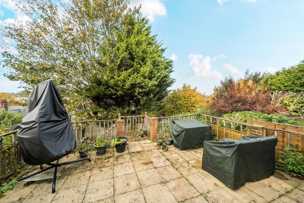 Property photo 2 of 21 Garden