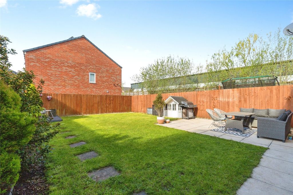 Property photo 3 of 24 Picture No. 07