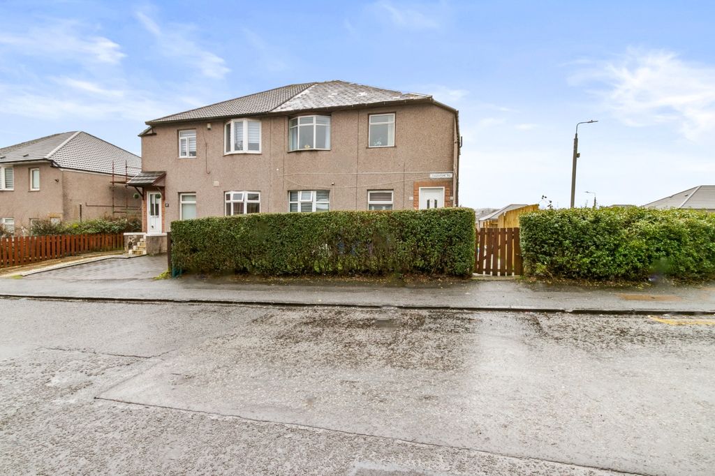 Property photo 3 of 25