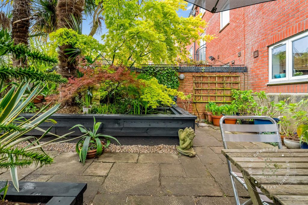 Additional image 56 of 5 bed town house for saleBarquentine Place, Cardiff Bay CF10