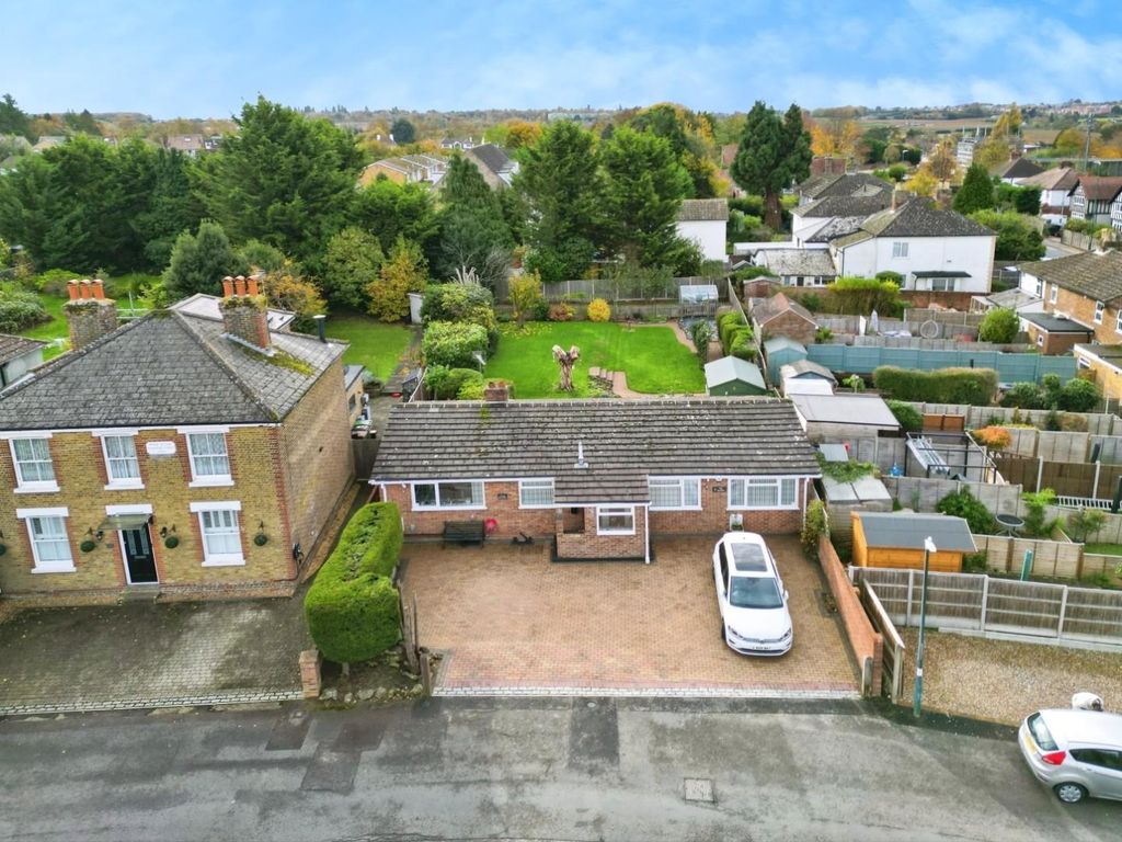 Property photo 1 of 30