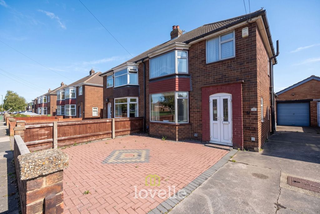 Property photo 1 of 24