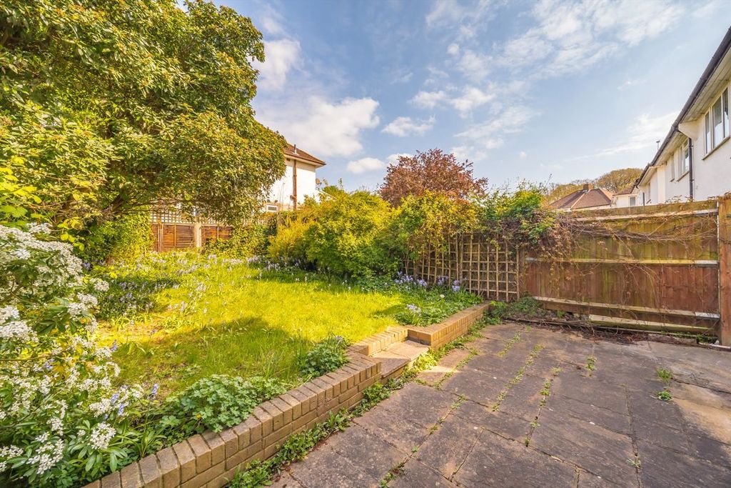 Property photo 3 of 3