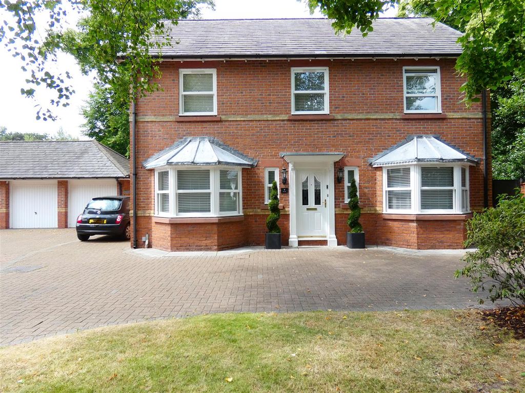 Property photo 2 of 29