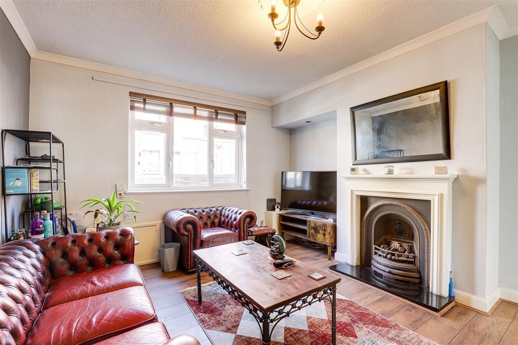 Property photo 3 of 14 Img_3441-Img_3445.Jpg