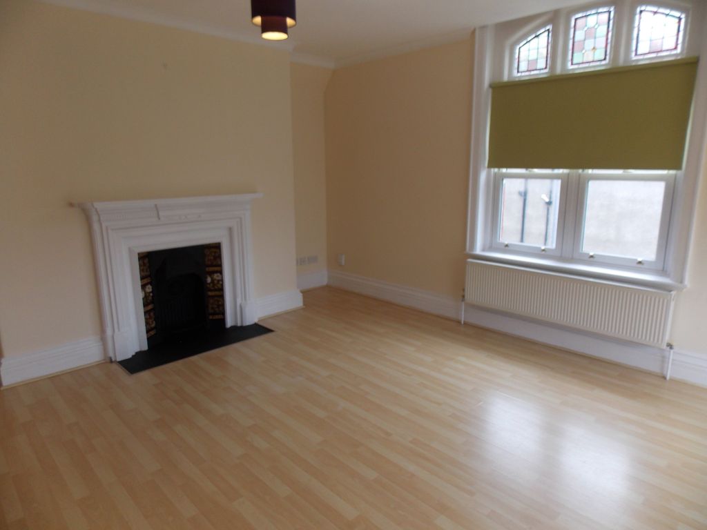 Property photo 3 of 17 Knowle Wells Road 187 Fl 4 Living Area1