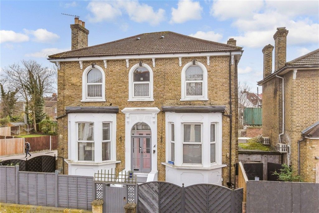 Property photo 1 of 8 External (Web)