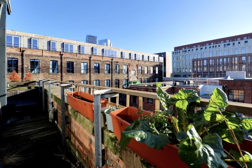 Property photo 3 of 19 Img_2225