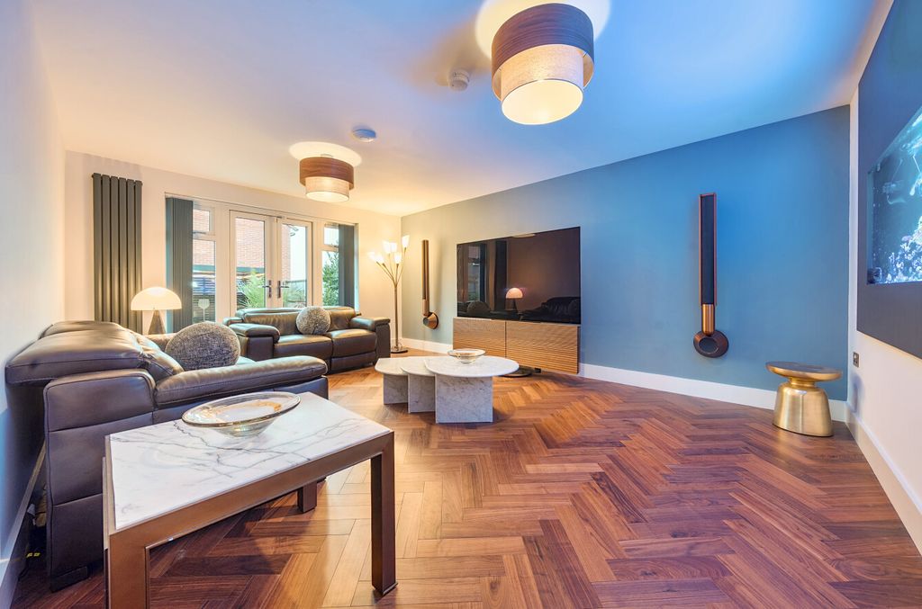 Property photo 3 of 18 1362247-38-68Dfa9...