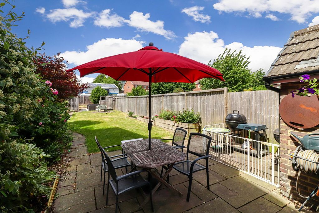 Property photo 1 of 24