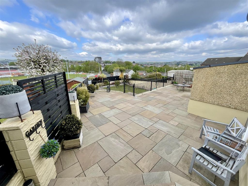 Property photo 2 of 48 Img_0869.Jpeg