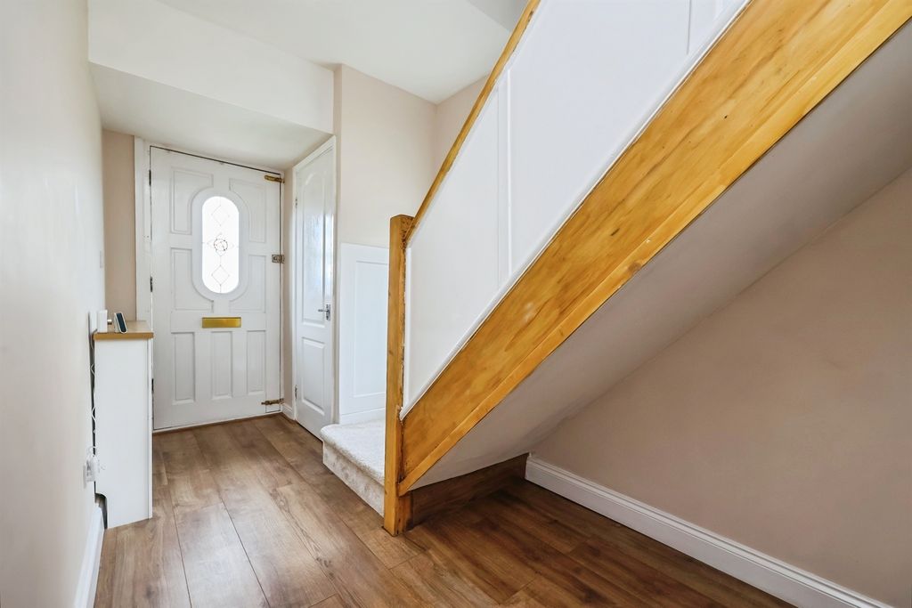 Additional image 6 of 3 bed semi-detached house for saleLaceyfields Road, Heanor DE75