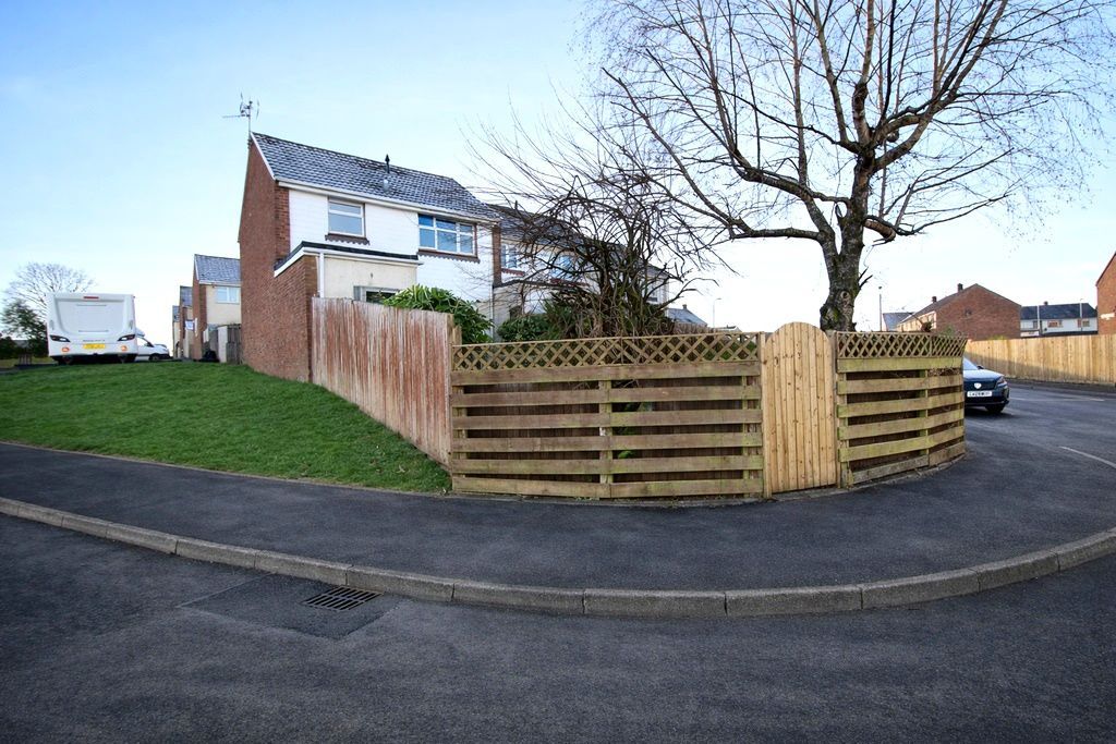 Property photo 1 of 12 Front Aspect