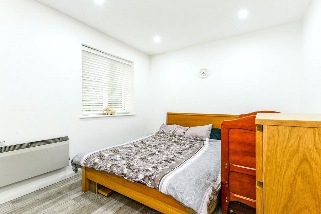 Property photo 3 of 7 Picture No. 07