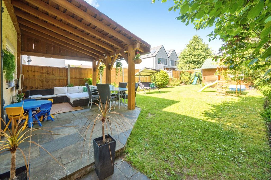 Property photo 2 of 14 Picture No. 36