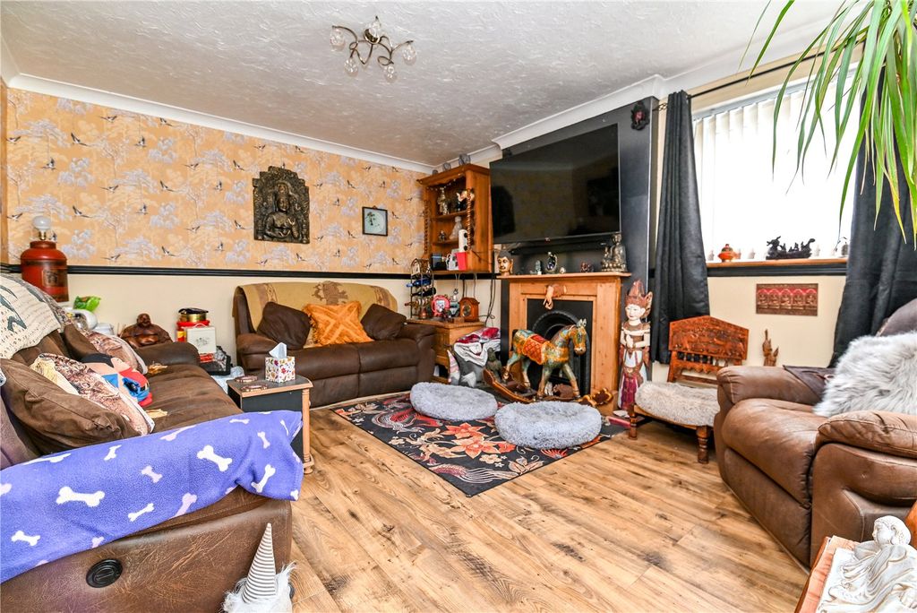 Property photo 2 of 18 Picture No. 05