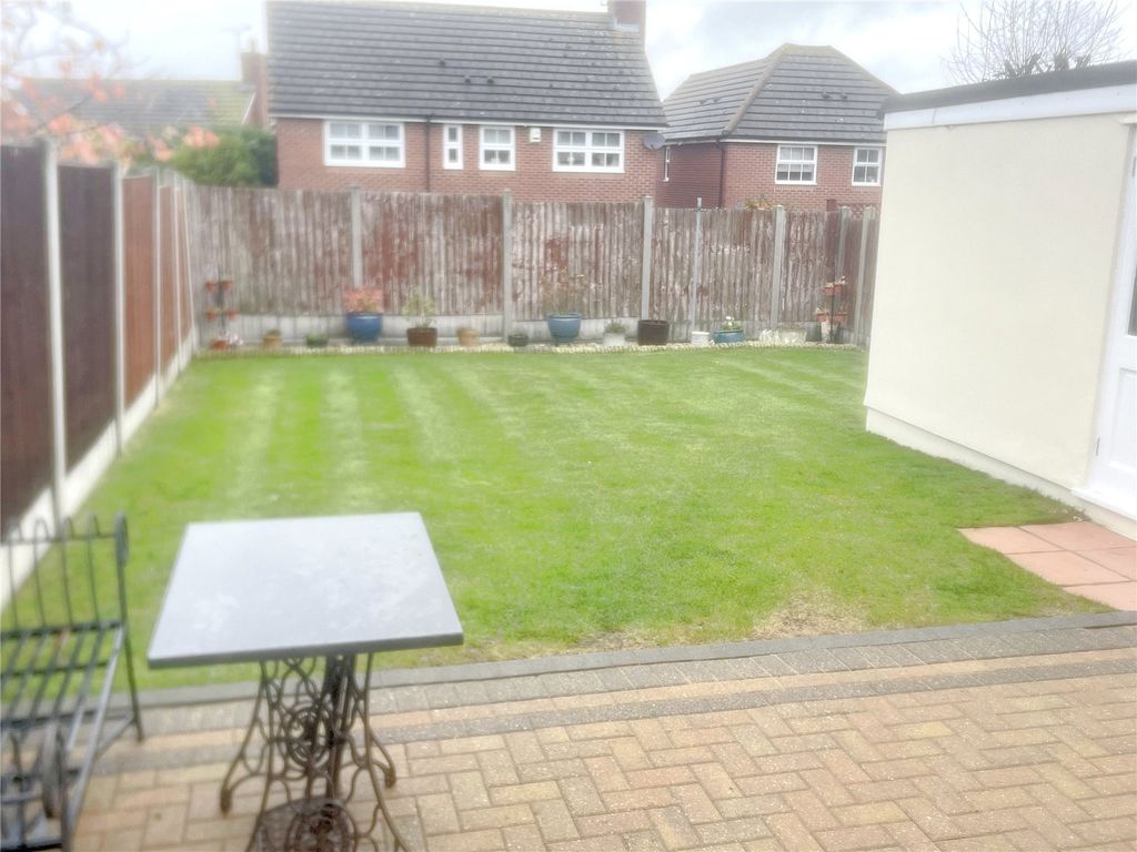 Property photo 2 of 25 Picture No. 22