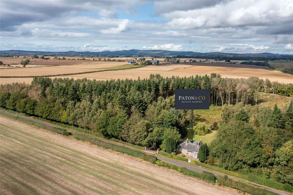 Property photo 1 of 26 Aerial