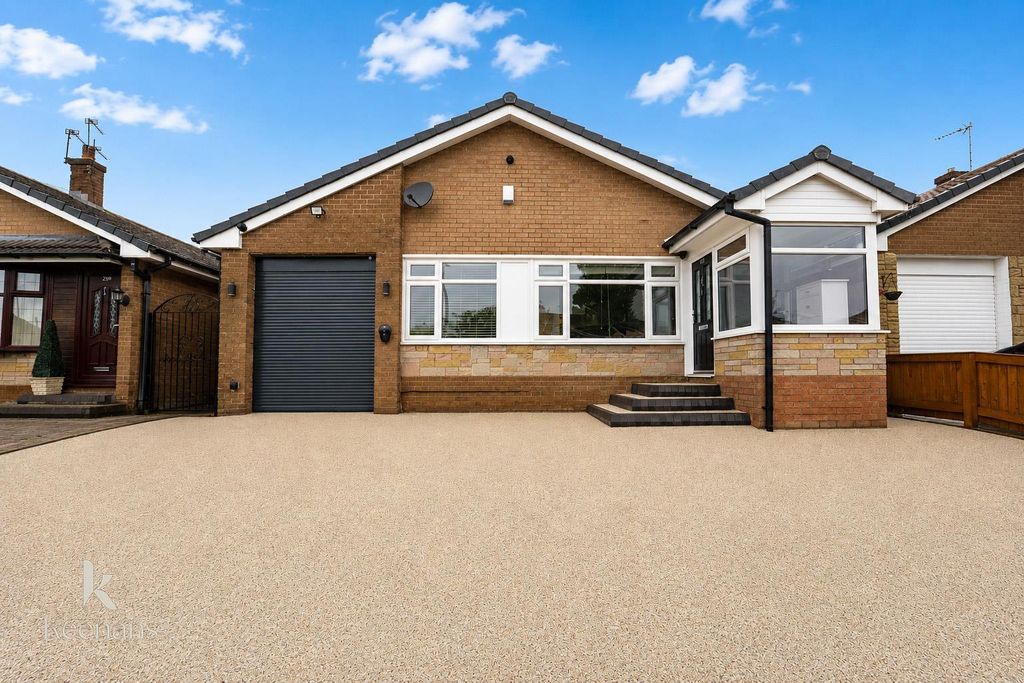 Property photo 1 of 28 211-26.Jpg