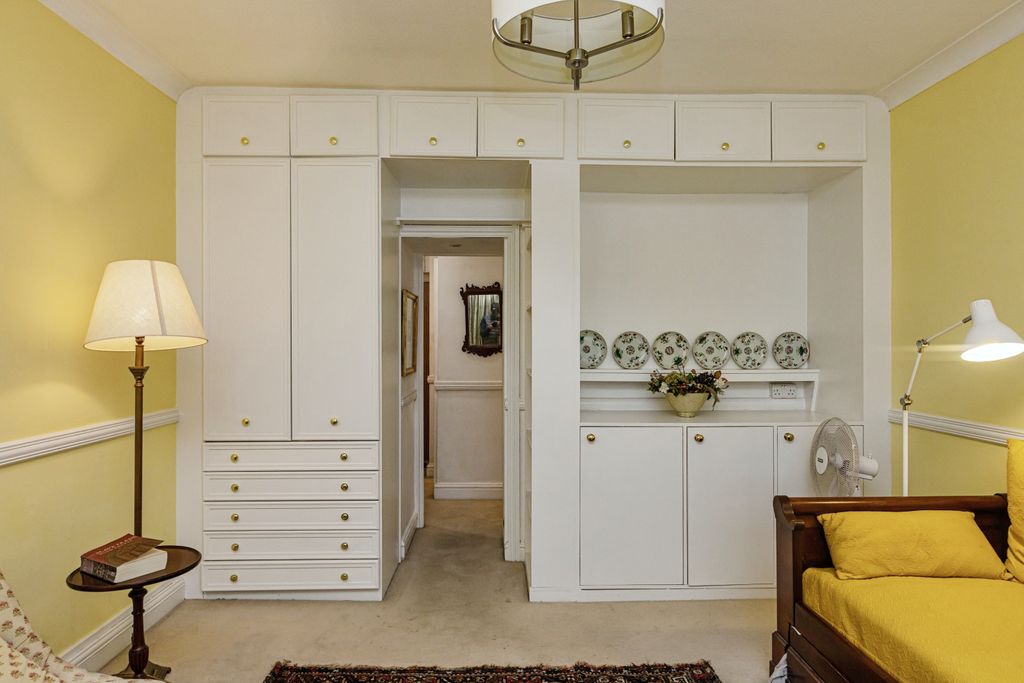 Property photo 3 of 7 c0d0Fca9-Ec2c-ee11-9