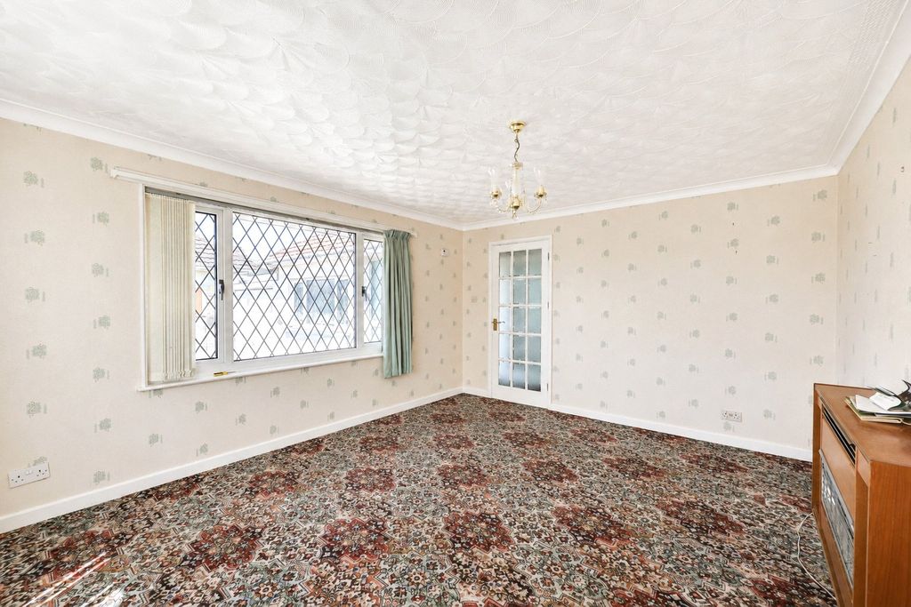 Property photo 3 of 13 Picture No. 04