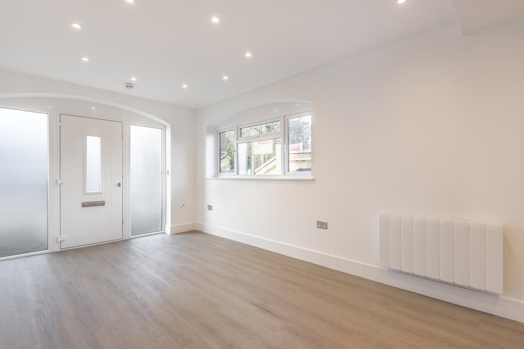 Property photo 2 of 10 Living Room