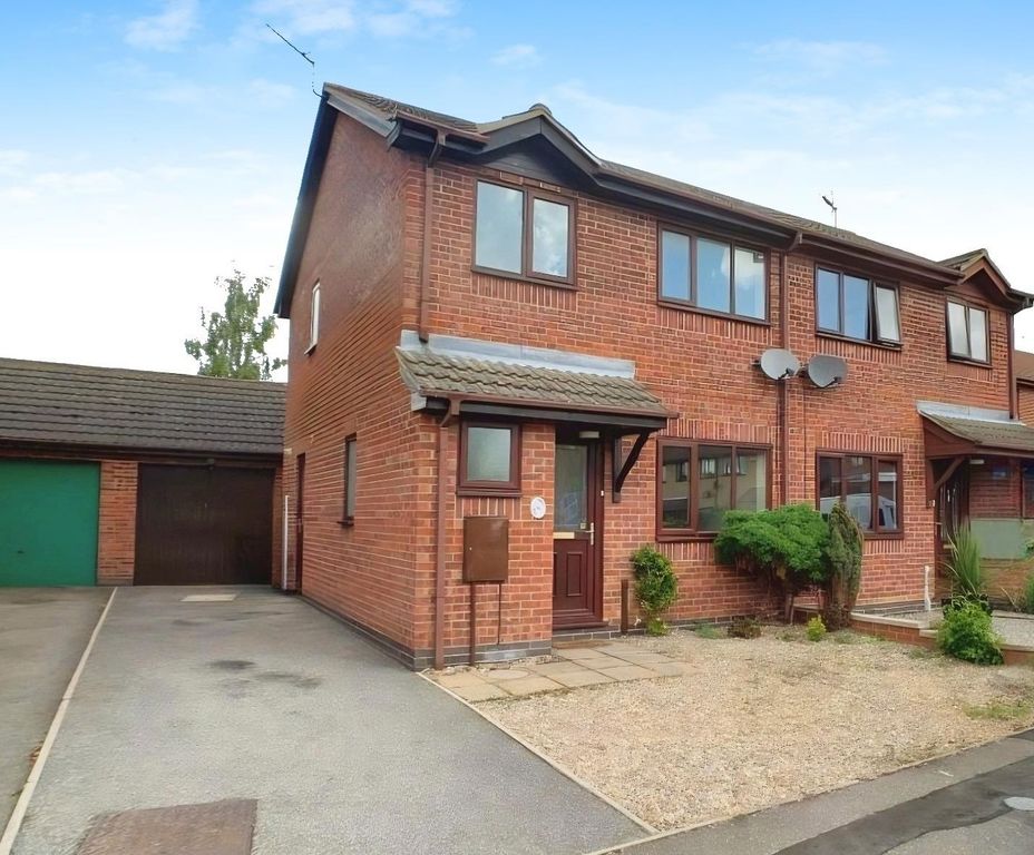 Property photo 1 of 12