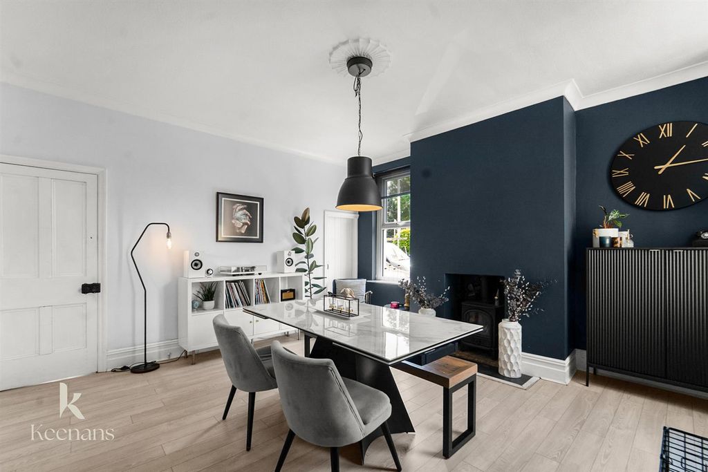 Property photo 1 of 41 Pimlico Road-3.Jpg