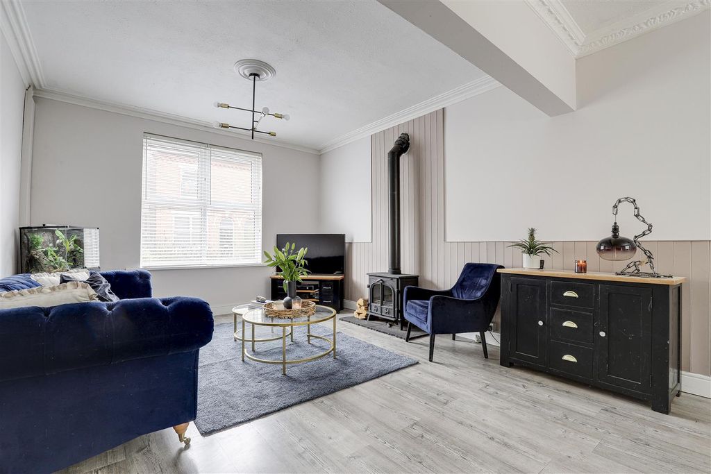 Property photo 2 of 33 14.Jpg