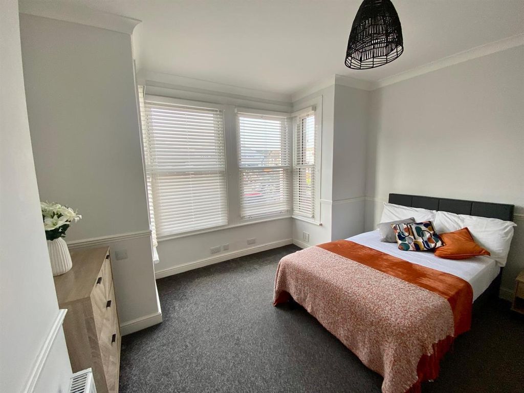 Property photo 2 of 12 Photo-2026-03-21-11-44-16 (2).Jpg