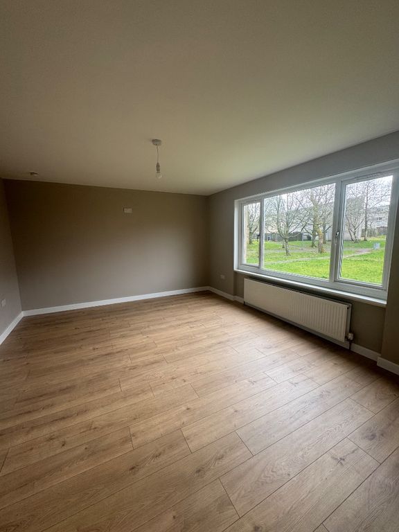 Property photo 3 of 16 Photo 3