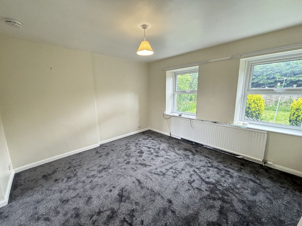 Property photo 3 of 7 Gallery