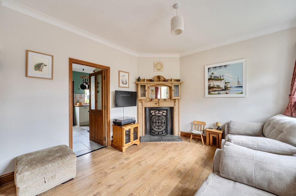 Property photo 1 of 17 1459826-17-6A0B08...