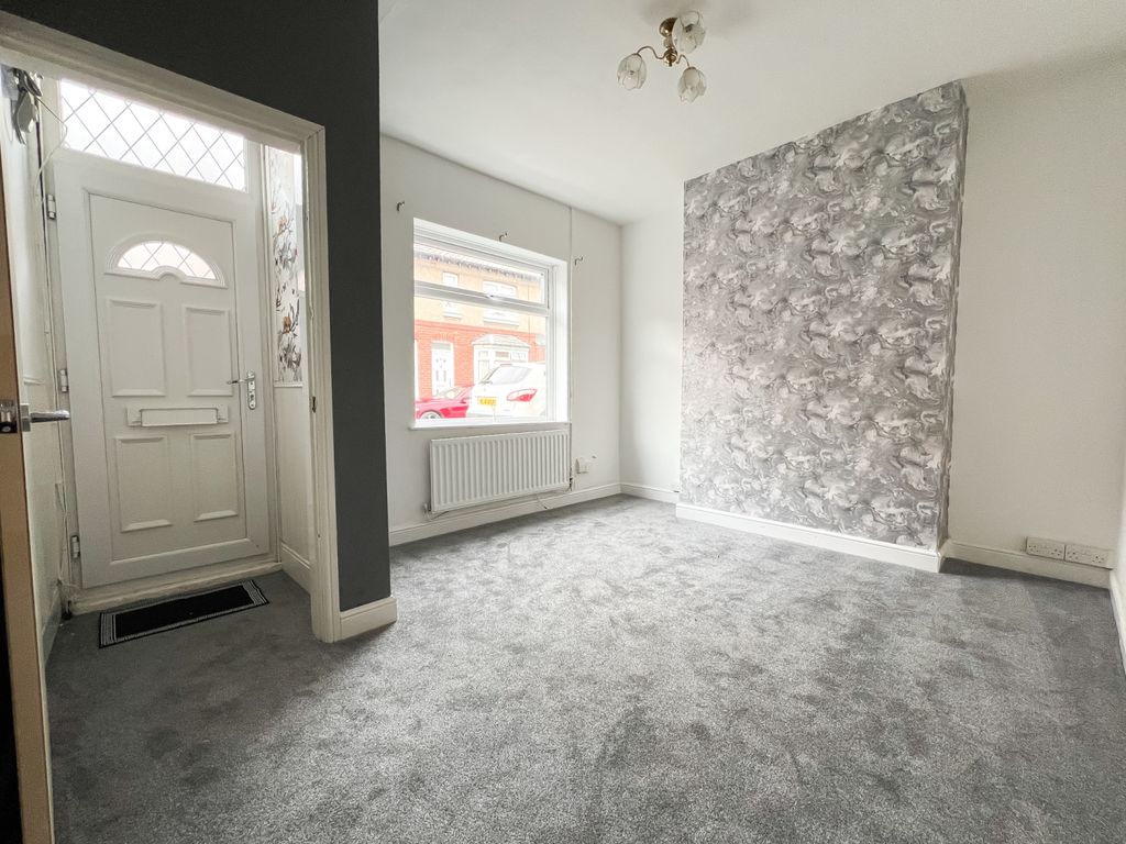 Property photo 2 of 11 Gladstone Street Ewemove-2