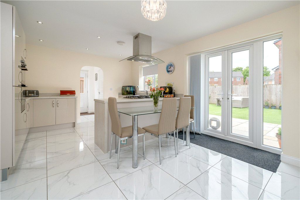 Property photo 3 of 17 Picture No. 06