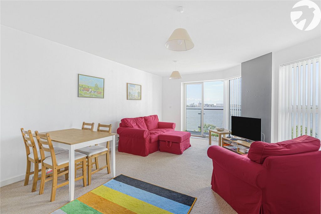 Property photo 2 of 15 Open Plan Living