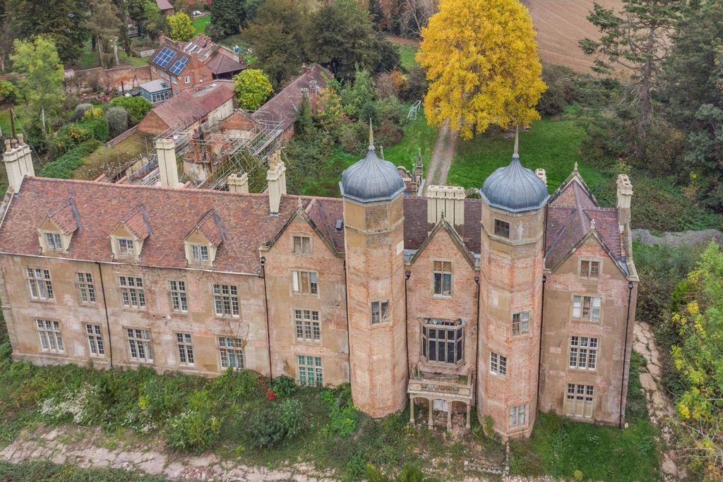 Property photo 3 of 9 Ribbesford House, Bewdley, Shropshire, Dy12 2Tg
