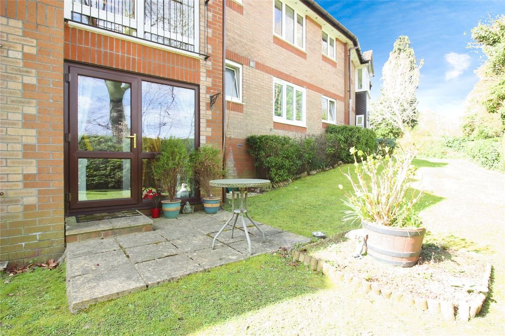 Property photo 2 of 13 Picture No. 02
