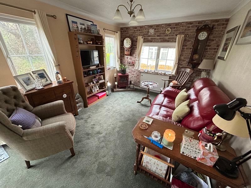 Property photo 2 of 17 Photo 2