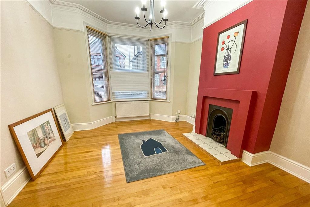 Property photo 3 of 19