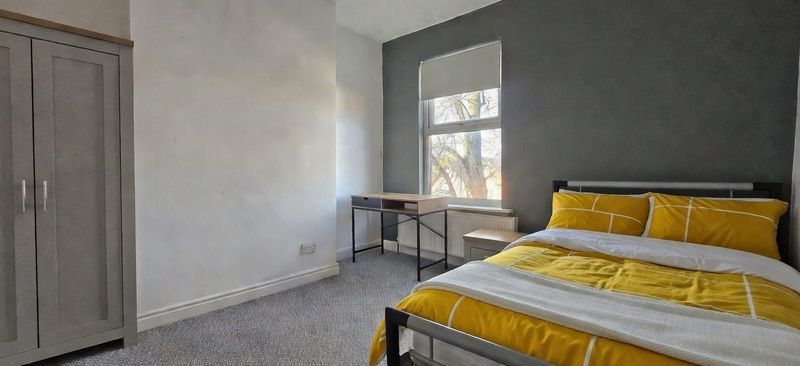 Property photo 2 of 6 Photo 7