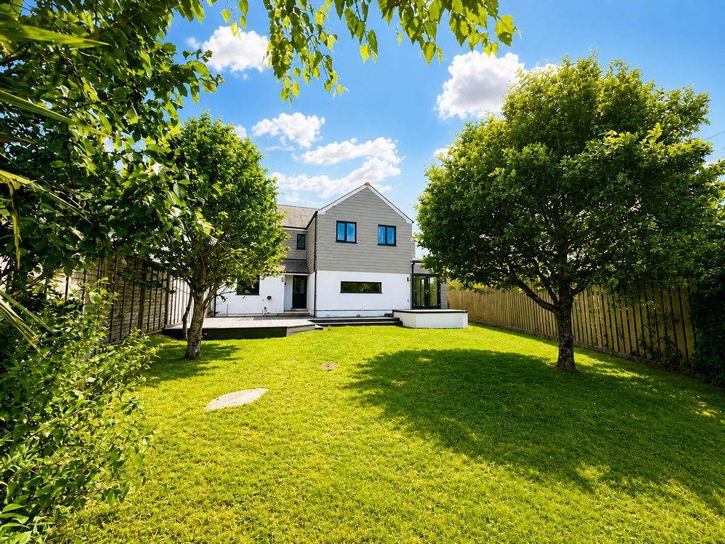 Property photo 2 of 28 External